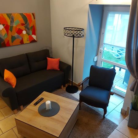 Apartament Przy Ratuszu Boguszów-Gorce Esterno foto